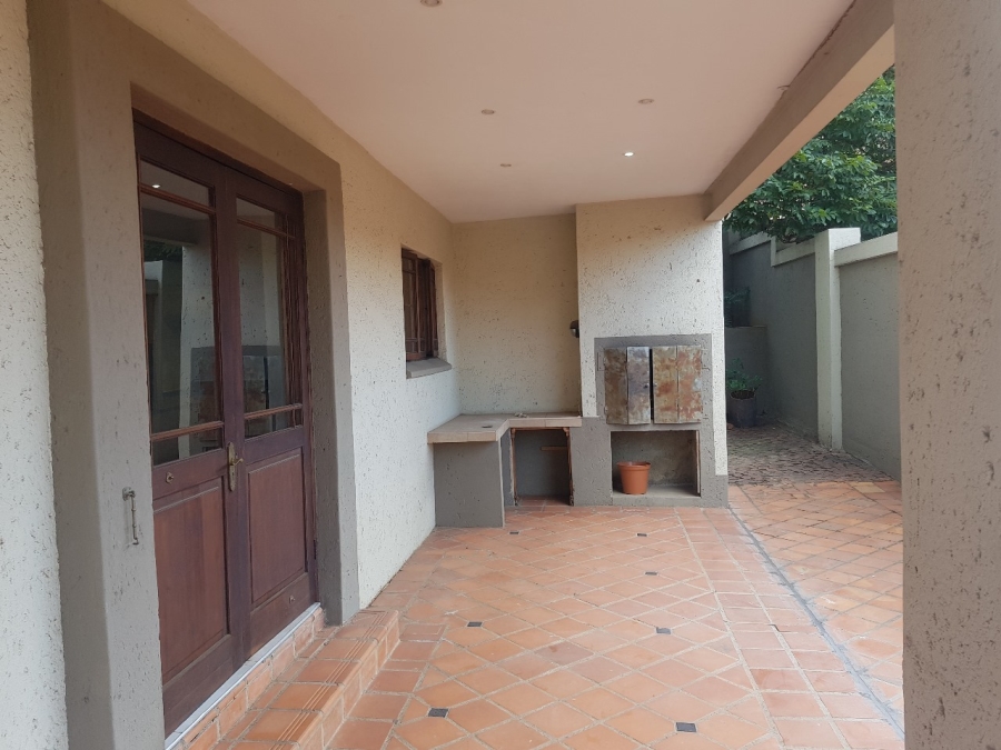 To Let 4 Bedroom Property for Rent in Cashan North West